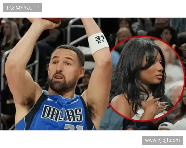 😘亲亲克莱我来啦马冬梅现身球馆见证湖人大战独行侠精彩对决